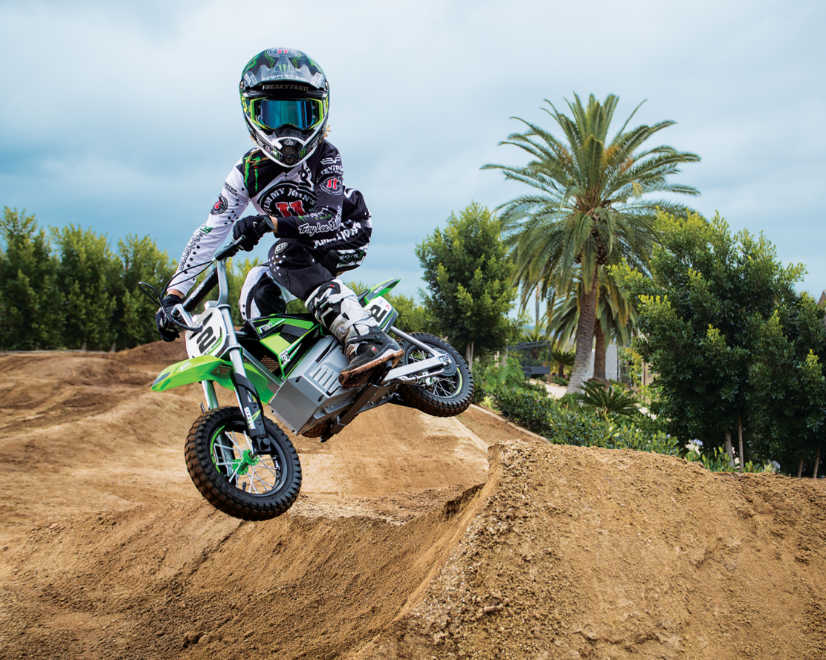 SX350_McGrath_Lifestyle1